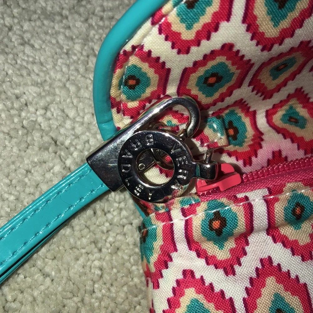 Vera Bradley‎ Wristlet Wallet